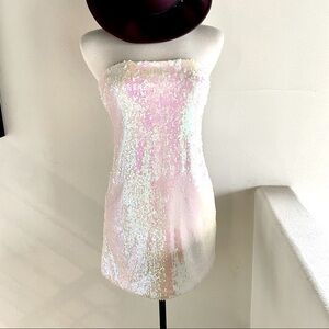 Forever 21 White Iridescent Sequin Strapless Bodycon Dress NWT